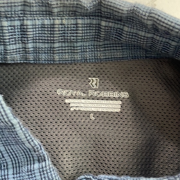 Royal Robbins, Blue Plaid Button-Down Shirt, Coolmax, Size L - Picture 2 of 6